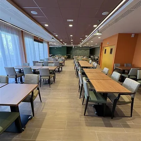 公寓式酒店 Domitys - La Florentine 萨尔格米纳