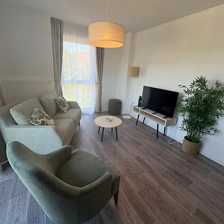 Domitys - La Florentine Appart hôtel 3*